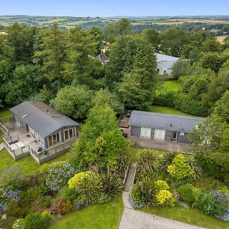 7 Meadow Retreat * Liskeard